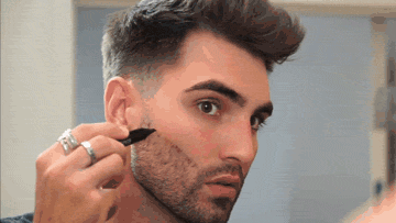 SuperBeard™ — Ołówek do brody